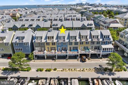 43 ISLAND EDGE DRIVE