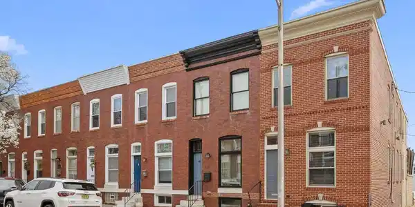 719 EATON STREET
