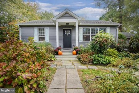 5697 WALNUT STREET