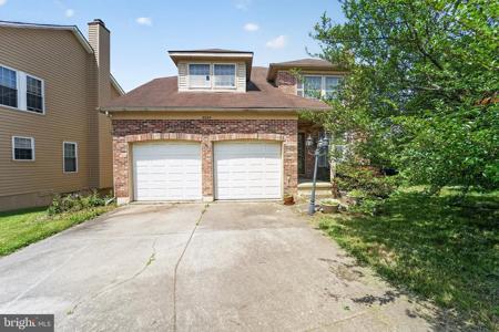 8204 ELKWOOD COURT