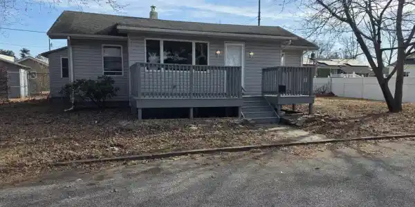 239 J STREET