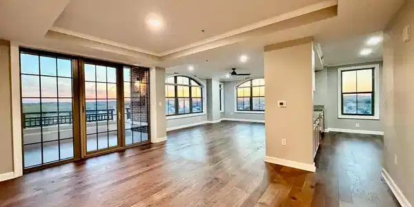 485 HARBOR SIDE STREET