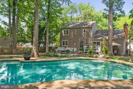 3203 BLACKWALNUT DRIVE