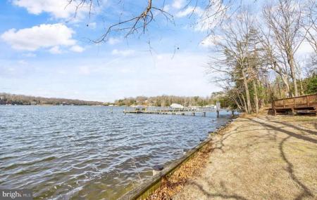 86 RIVERSIDE DRIVE