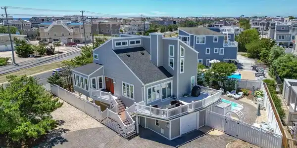 1100-A- LONG BEACH BOULEVARD