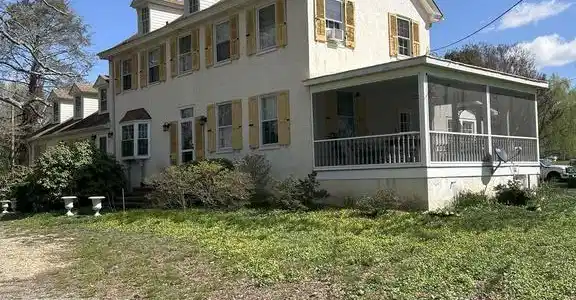62 REHILL AVENUE