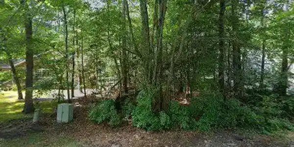 97 SEAFARER LANE