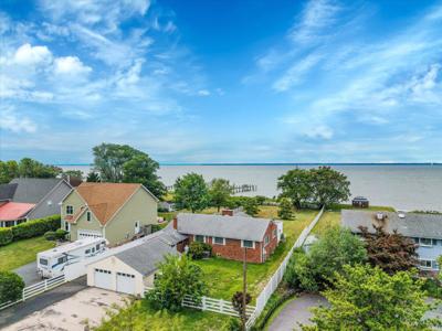 400 BEACHSIDE DRIVE