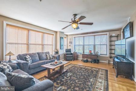 485 HARBOR SIDE STREET