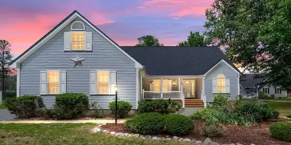 125 NEWPORT WAY