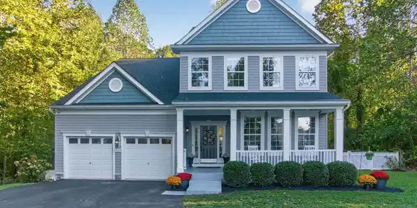 1820 BIRDS NEST LANE