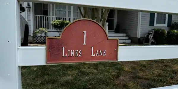 1 LINKS LANE