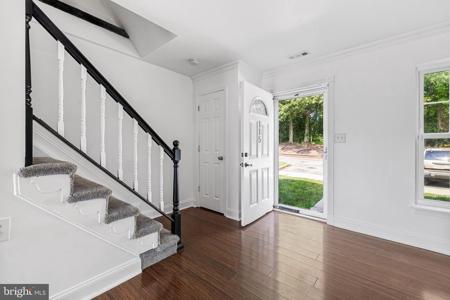 115 MARINE OAKS
