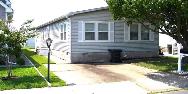 415 SANDYHILL DRIVE
