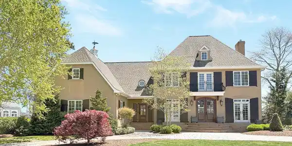 145 TORQUAY CT