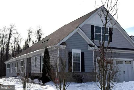 644 MOORINGS CIRCLE
