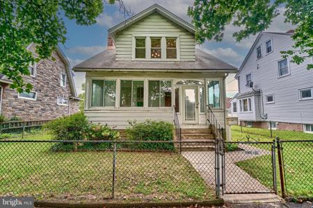 52 BROADSHIP ROAD