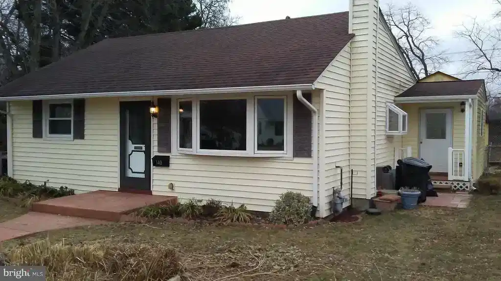 Image 1