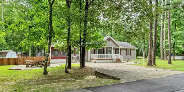 76 BIRDNEST DRIVE
