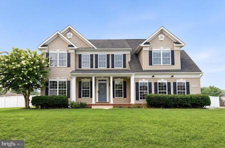 21395 FAIRWOOD COURT