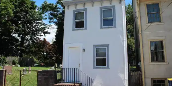 407 WILLIAMS STREET