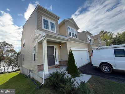 116 TRAILS WAY