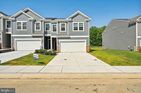 1715 CARVER CIRCLE
