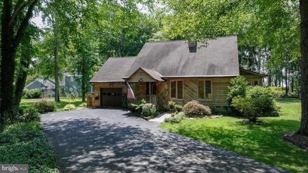 5609 BAY BREEZE COURT
