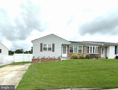 1083 VENA LANE