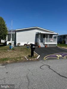 102 LARIAT ROAD
