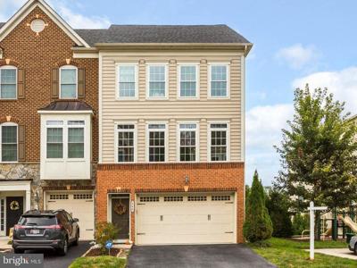 540 DEEP CREEK VIEW