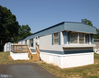5 GARDEN DRIVE