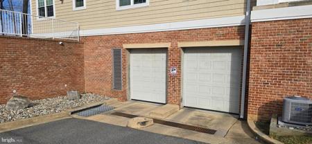 8535 Veterans Hwy GARAGE PARKING SPACE