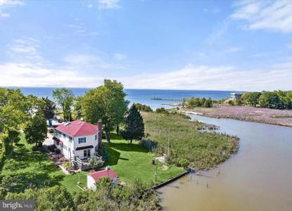 101 BEACHSIDE DRIVE