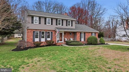 8329 SAIL COURT