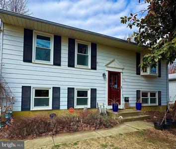 1231 VAN BUREN DRIVE