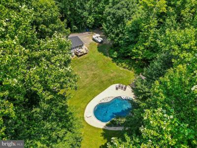 280 LLEWELYN LANE