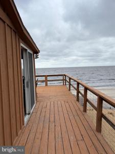 201 SANDPIPER DRIVE
