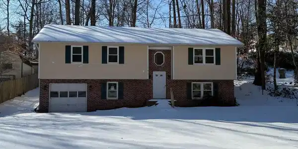 2141 HARPOON DRIVE