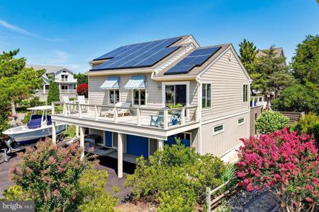 38787 APPLE COURT