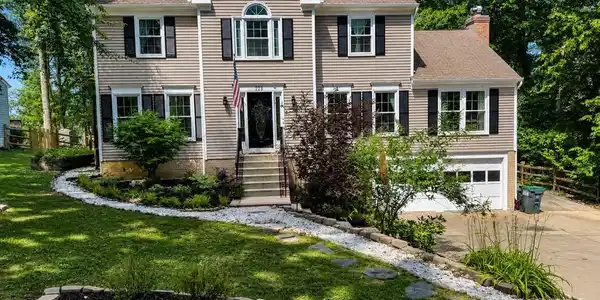 222 MIDSHIPMAN CIRCLE