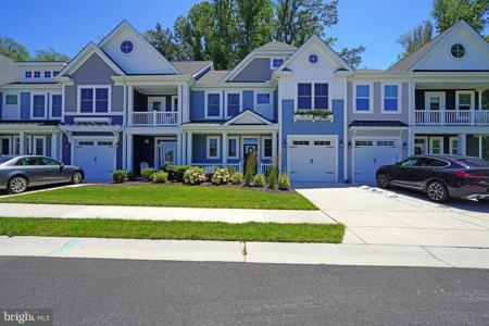 12411 DICKINSON COURT