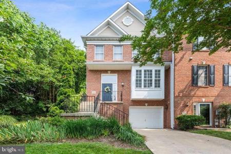 700 RUSACK COURT