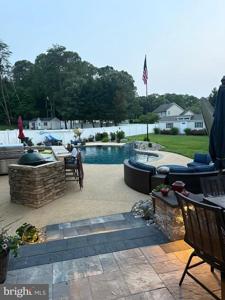 718 PENNY COURT