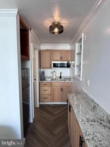 7 45TH STREET