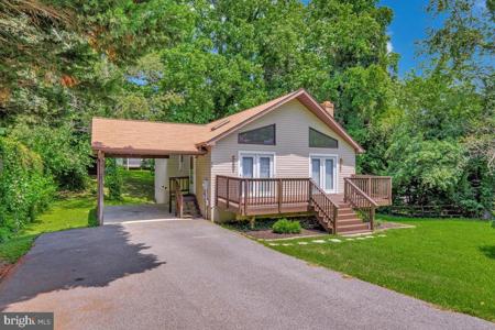 414 GROVER LANE
