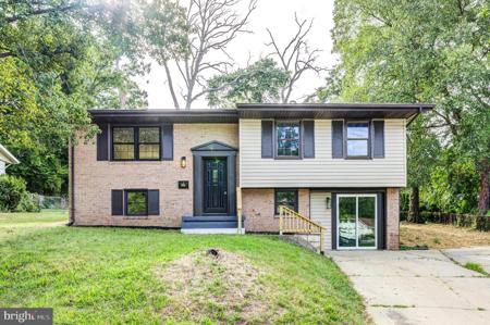 2316 ROSEWOOD DRIVE
