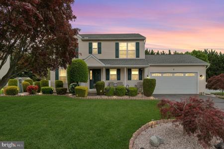 6 CRESTPOINT DRIVE