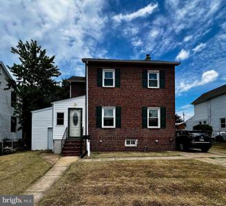 212 MAPLE AVENUE