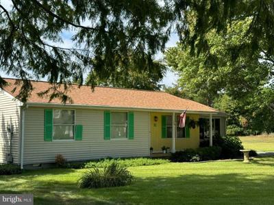 11 GRANTS AVENUE